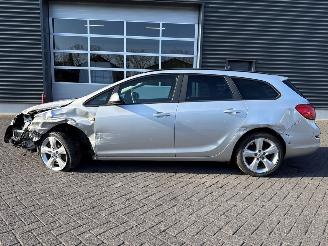Opel Astra SPORTS TOURER 1.6 Turbo 16V Combi/o  Benzine 1.598cc 132kW (179pk) picture 2