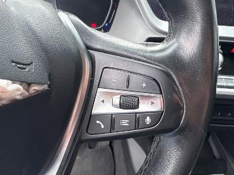 BMW 1-serie Navi, Camera, Stoelverwarming,118i TwinPower 12V Benzine 1.499cc 103kW (140pk) picture 21