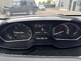 Peugeot 208 1.2 Vti 12V PureTech 82 Hatchback  Benzine 1.199cc 60kW (82pk) FWD picture 14