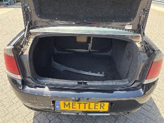 Opel Vectra 2.2 16V Sedan 4Dr Benzine 2.198cc 108kW (147pk) FWD picture 9