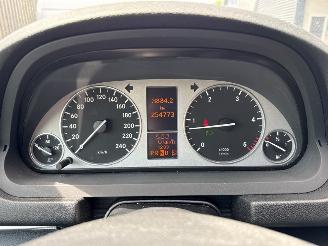 Mercedes B-klasse 2.0 B-200 CDI 16V Hatchback  Diesel 1.991cc 103kW (140pk) FWD picture 13
