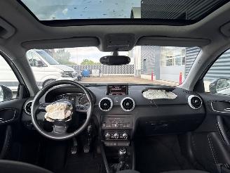 Audi A1 SPORTBACK 2x S-Line 1.2 TFSI Hatchback 4Dr Benzine 1.197cc 63kW (86pk) FWD picture 11
