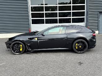 Ferrari FF 6.3 V12 HELE, Keramisch, lift picture 2