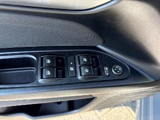 Fiat Tipo 1.0 T3 12V Combi/o  Benzine 999cc 73kW (99pk) FWD picture 19