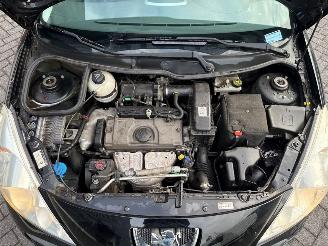 Peugeot 206+ 1.4 XS Hatchback  Benzine 1.360cc 54kW (73pk) FWD picture 22