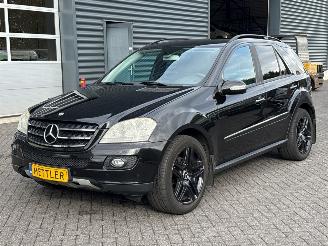 Unfallwagen Mercedes ML 3.0 ML-280 CDI 4-Matic V6 24V SUV  Diesel 2.987cc 140kW (190pk) 4x4 2006/1