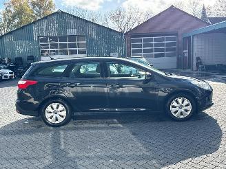 Ford Focus 1.6 SCTi 16V Combi/o  Benzine 1.596cc 110kW (150pk) FWD picture 6
