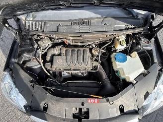 Mercedes B-klasse 2.0 B-180 CDI 16V Hatchback  Diesel 1.991cc 80kW (109pk) FWD picture 23