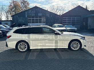 BMW 3-serie M340i xDrive 3.0 Turbo 24V Mild hybrid Combi/o  Elektrisch Benzine 2.998cc 275kW (374pk) 4x4 picture 6