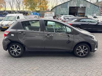 Toyota Yaris Yaris III (P13), Hatchback, 2010 / 2020 1.5 16V Dual VVT-iE picture 6