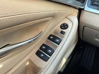 BMW 5-serie 523i 24V Sedan 4Dr Benzine 2.979cc 150kW (204pk) RWD picture 22
