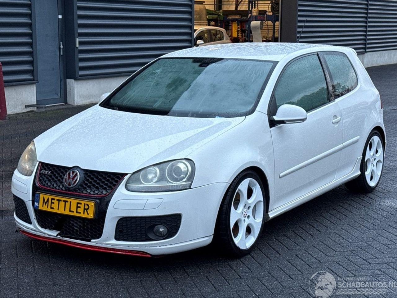 Volkswagen Golf 2.0 GTI 16V FSI Turbo Hatchback  Benzine 1.984cc 147kW (200pk) FWD