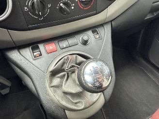 Citroën Berlingo 1.6 VTi 120 16V MPV  Benzine 1.598cc 88kW (120pk) FWD picture 14