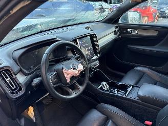 Volvo XC40 2.0 T4 Geartronic 16V SUV  Benzine 1.969cc 140kW (190pk) picture 13