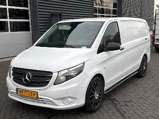 krockskadad bil bedrijf Mercedes Vito 2.0 119 CDI 16V Bestel  Diesel 1.950cc 140kW (190pk) RWD 2020/11