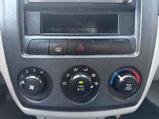 Kia Cerato 1.6 16V Hatchback  Benzine 1.599cc 77kW (105pk) FWD picture 15