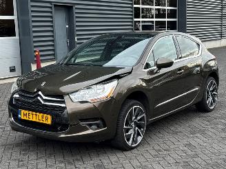 Coche accidentado Citroën DS4 1.6 16V THP Racing Hatchback  Benzine 1.598cc 147kW (200pk) FWD 2011/6