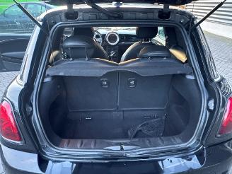 Mini Cooper S 1.6 16V Cooper S Hatchback  Benzine 1.598cc 135kW (184pk) FWD picture 16