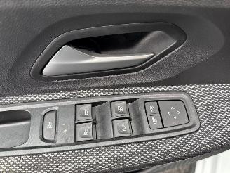 Dacia Sandero 1.0 TCe 90 12V Hatchback  Benzine 999cc 67kW (91pk) FWD picture 21