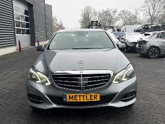 Mercedes E-klasse E-350 CGI V6 24V BlueEfficiency Sedan 4Dr Benzine 3.498cc 225kW (306pk) RWD picture 8