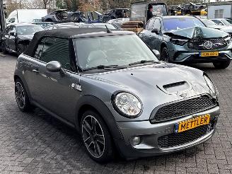 Mini Cooper S 1.6 16V Cooper S Cabrio  Benzine 1.598cc 128kW (174pk) FWD picture 8