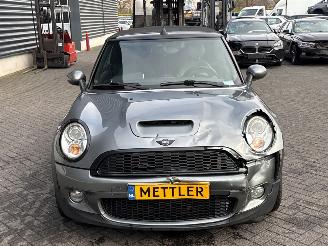 Mini Cooper S 1.6 16V Cooper S Cabrio  Benzine 1.598cc 128kW (174pk) FWD picture 9