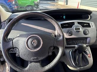 Renault Scenic 1.6 16V MPV  Benzine 1.598cc 82kW (111pk) FWD picture 11