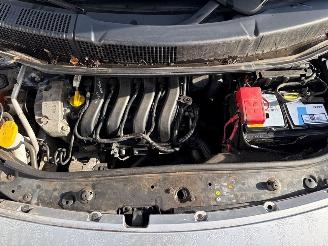 Renault Scenic 1.6 16V MPV  Benzine 1.598cc 82kW (111pk) FWD picture 20