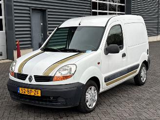 Auto incidentate Renault Kangoo 1.5 dCi 60 Bestel  Diesel 1.461cc 42kW (57pk) FWD 2004/10