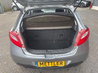 Mazda 2 1.3 16V S-VT Hatchback  Benzine 1.349cc 55kW (75pk) FWD picture 9