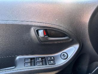 Kia Picanto 1.0 12V Hatchback  Benzine 998cc 49kW (67pk) FWD picture 15