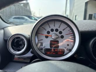 Mini One 1.4 16V Hatchback  Benzine 1.397cc 70kW (95pk) FWD picture 14