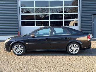 Opel Vectra 1.8 16V Hatchback 4Dr Benzine 1.799cc 90kW (122pk) FWD picture 2