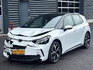 krockskadad bil auto Volkswagen ID.3 Pro S 77 kWh Hatchback 4Dr Elektrisch  150kW (204pk) RWD 2023/10