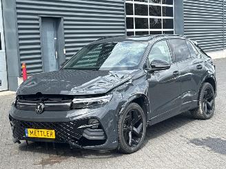 Damaged car Volkswagen Tiguan 2.0 TDI 3x R-Line, SUV  Diesel 1,968cc 110kW (150pk) FWD  massage stoelen 2025/2