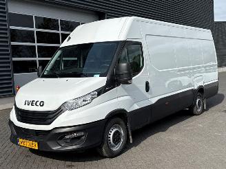 damaged commercial vehicles Iveco New daily Diesel 2.287cc 115kW (156pk) RWD 2024/10