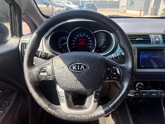 Kia Rio 1.2 CVVT 16V Hatchback  Benzine 1.248cc 63kW (86pk) FWD picture 13