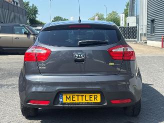 Kia Rio 1.2 CVVT 16V Hatchback  Benzine 1.248cc 63kW (86pk) FWD picture 4