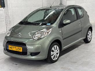 Voiture accidenté Citroën C1 1.0 12V Hatchback  Benzine 998cc 50kW (68pk) FWD 2009/8