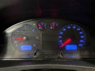 Volkswagen Transporter 1.9 TDi Bestel  Diesel 1.896cc 63kW (86pk) FWD picture 14