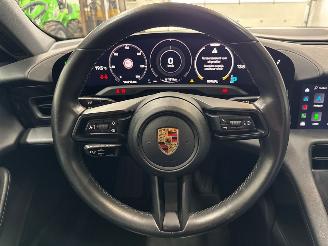 Porsche Taycan  picture 17