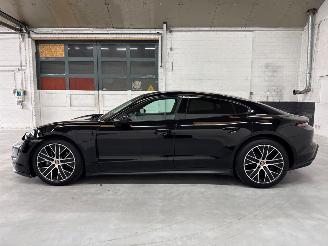 Porsche Taycan  picture 2