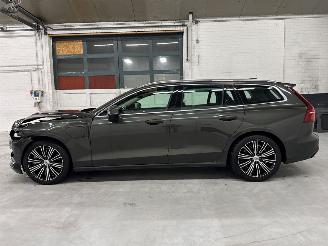 Volvo V-60 2.0 T6 16V Twin Engine Combi/o  Elektrisch Benzine 1.969cc 250kW (340pk) 4x4 picture 2