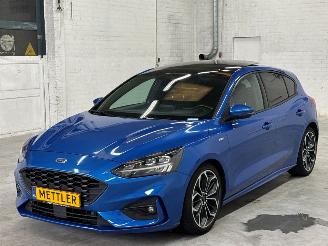 damaged passenger cars Ford Focus 1.5 EcoBlue 120 Hatchback  Diesel 1.499cc 88kW (120pk) FWD 2018/10