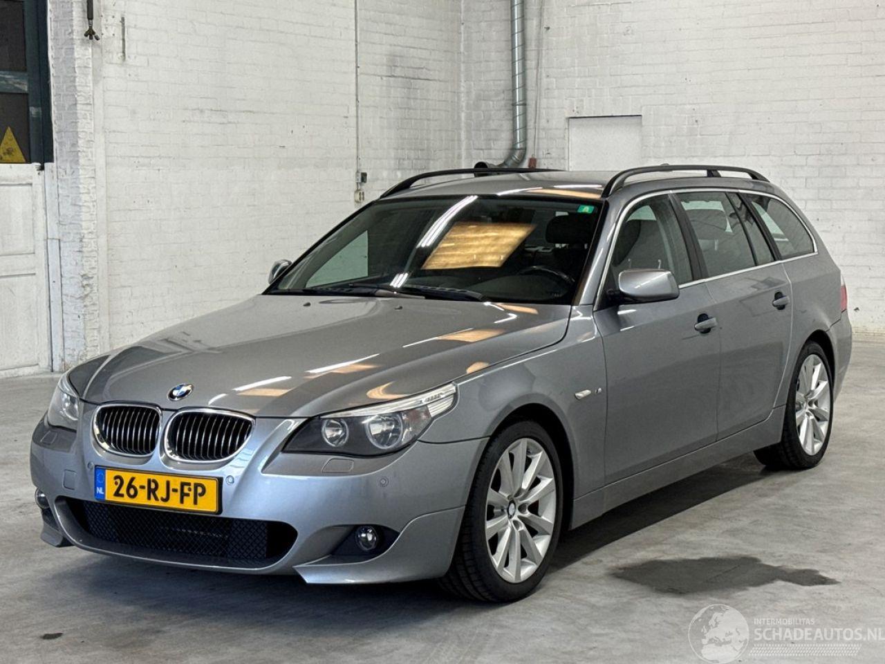 BMW 5-serie M pakket 523i 24V Combi/o  Benzine 2.497cc 130kW (177pk) RWD