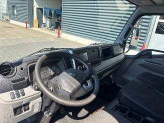 Mitsubishi Canter 3.0 16V 815,816 CHP  Diesel 2.998cc 110kW (150pk) RWD picture 12