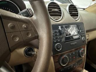 Mercedes ML 3.0 ML-280 CDI 4-Matic V6 24V SUV picture 14