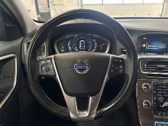 Volvo V-60 2.4 D6 20V Plug-in Hybrid AWD Combi/o  Elektrisch Diesel 2.401cc 210kW (286pk) 4x4 2012-06/2015-12 (GWAA) D82PHEV picture 17