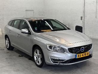 Volvo V-60 2.4 D6 20V Plug-in Hybrid AWD Combi/o  Elektrisch Diesel 2.401cc 210kW (286pk) 4x4 2012-06/2015-12 (GWAA) D82PHEV picture 7