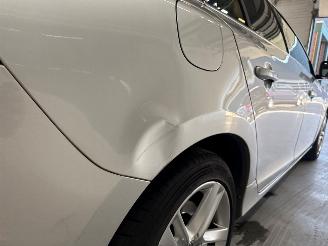 Volvo V-60 2.4 D6 20V Plug-in Hybrid AWD Combi/o  Elektrisch Diesel 2.401cc 210kW (286pk) 4x4 2012-06/2015-12 (GWAA) D82PHEV picture 28